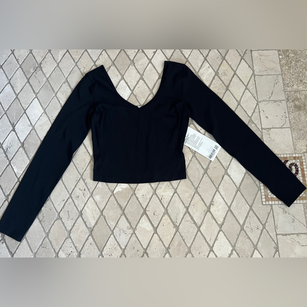 Lululemon Align Long sleeve black NWT size 4